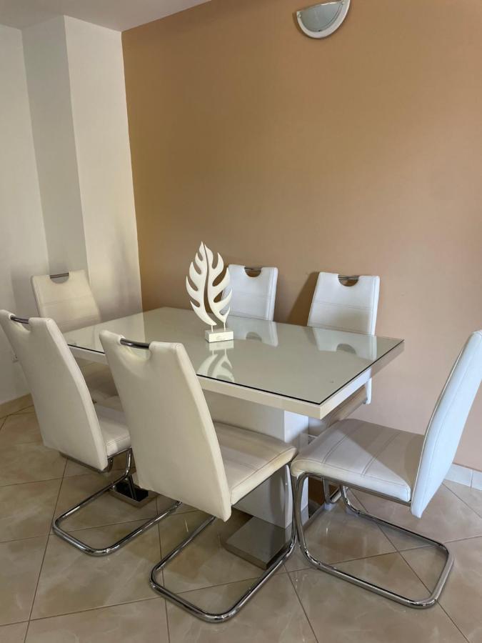 Apartamentos Avenida Praia Exterior photo
